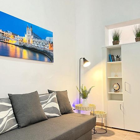 Maria & Matthias - Apartments In Central Of Floriana Exterior foto