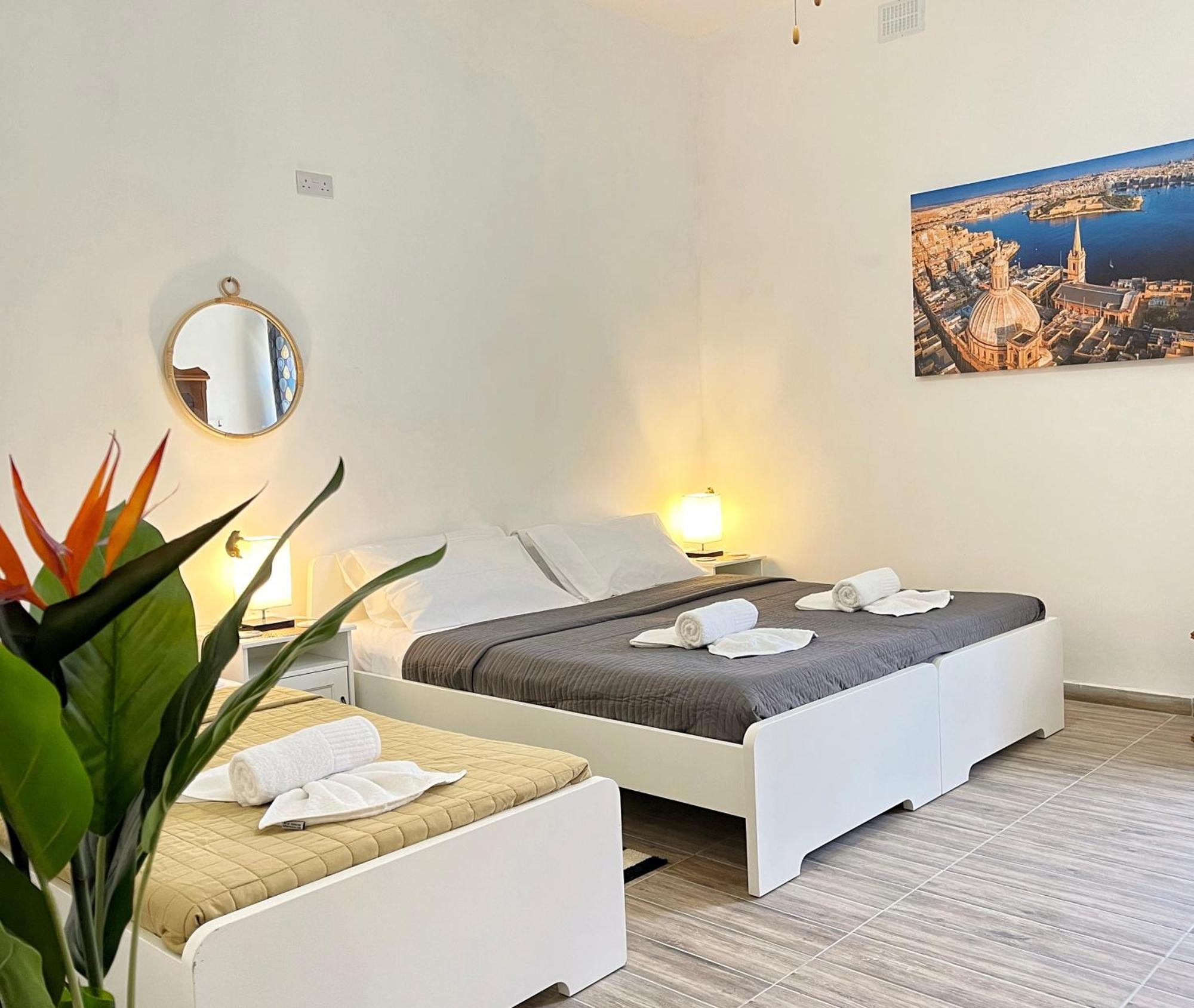 Maria & Matthias - Apartments In Central Of Floriana Exterior foto